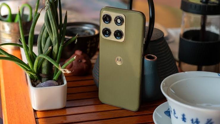 Скільки років Motorola гарантує оновлення для смартфонів 2026 року: повний перелік 5 Скільки років Motorola гарантує оновлення для смартфонів 2026 року: повний перелік 5