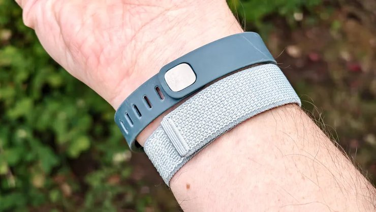 Fitbit Air 2026 проти Fitbit Flex 2013: як змінились фітнес-трекери за 13 років (фото) 6
