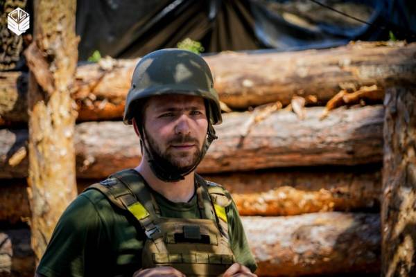 Як боєць Нацгвардії вирвався з полону під гул дронів: неймовірна історія порятунку 8 Як боєць Нацгвардії вирвався з полону під гул дронів: неймовірна історія порятунку 8