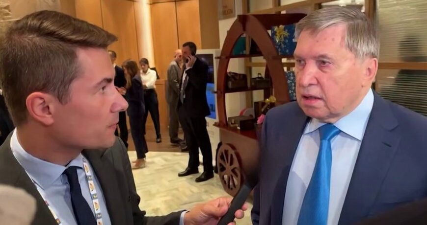 Кремль спростовує переговори: Путін та Зеленський не обговорювали зустріч