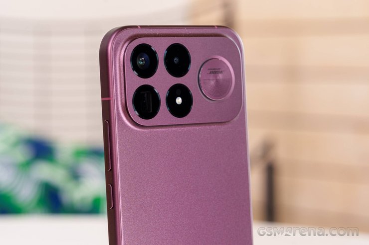POCO F9 Ultra чи Samsung Galaxy S26 Ultra: визначаємо лідера 2026 року (відео) 14 POCO F9 Ultra чи Samsung Galaxy S26 Ultra: визначаємо лідера 2026 року (відео) 14