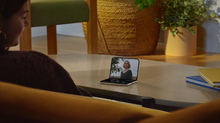 Apple представила iPhone Duo: гнучкий смартфон, що змінює правила гри 8 Apple представила iPhone Duo: гнучкий смартфон, що змінює правила гри 8
