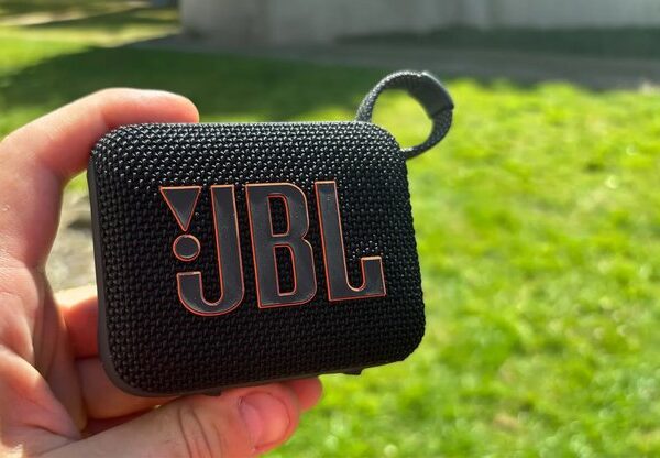 Відкрий звук майбутнього: 3 бюджетні Bluetooth-колонки 2026 року до 3000 грн, які тебе вразять