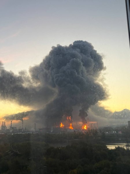 ЗСУ вражають московський НПЗ: Генштаб розкрив деталі операції 4 ЗСУ вражають московський НПЗ: Генштаб розкрив деталі операції 4