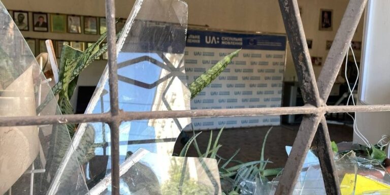 Ракетний удар РФ: пошкоджено будівлю суспільного мовлення у Кривому Розі 31