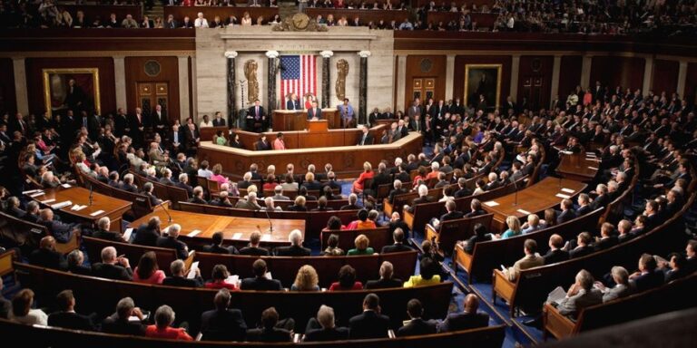 Палата представників США посилює тиск: ухвалено законопроєкт про "пекельні санкції" проти Росії 11 Палата представників США посилює тиск: ухвалено законопроєкт про "пекельні санкції" проти Росії 11