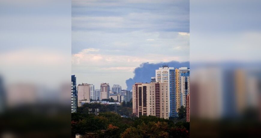 Головна 121 Блискавична атака дронів: Куйбишевський НПЗ палає другий день поспіль