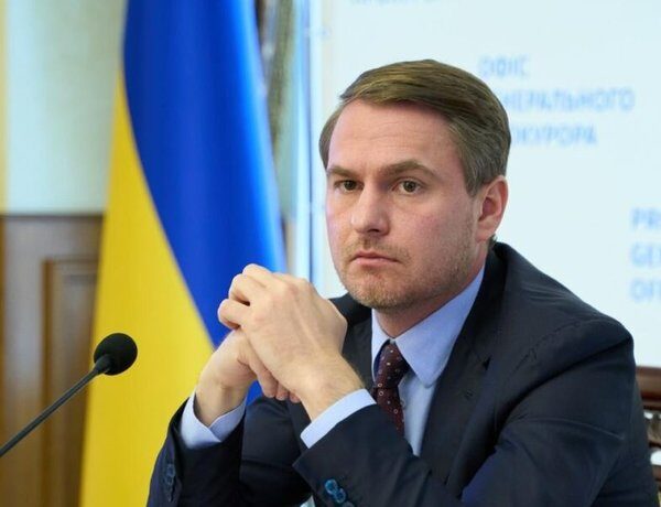 Верховна Рада розгляне відставку Кравченка: дата голосування