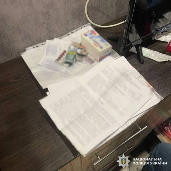 Харків'янин відправляв метадон поштою: деталі розслідування 9 Харків'янин відправляв метадон поштою: деталі розслідування 9