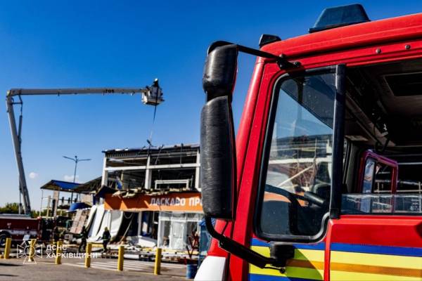 ДСНС продемонструвала ліквідацію наслідків удару БпЛА по Харкову
