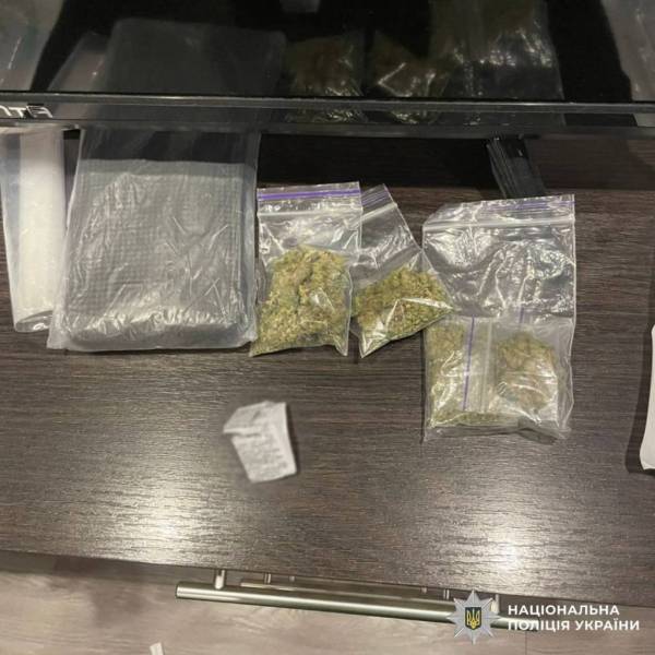 Харків'янин відправляв метадон поштою: деталі розслідування 8 Харків'янин відправляв метадон поштою: деталі розслідування 8