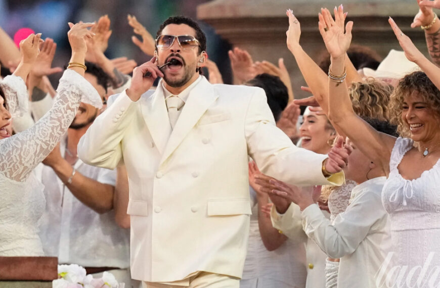 Головна 128 Bad Bunny встановив рекорд «Еммі» за виступ на Супербоулі