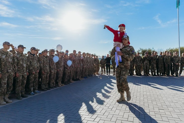 Зарниця" на окупованих територіях: Росія готує дітей до війни 16 Зарниця" на окупованих територіях: Росія готує дітей до війни 16