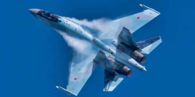 Два Су-35 ВПС РФ зазнали аварії: з'явилися подробиці катастрофи на Курщині 10