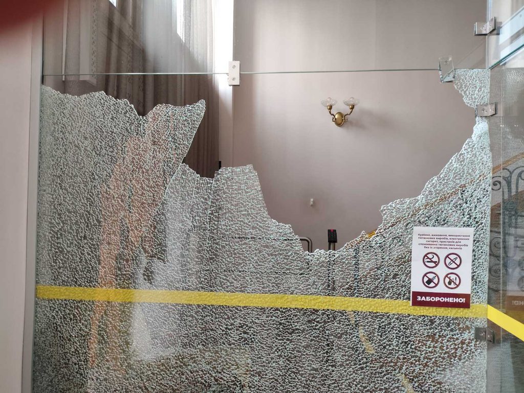 Російський удар пошкодив історичну будівлю Софії Київської 6 Російський удар пошкодив історичну будівлю Софії Київської 6