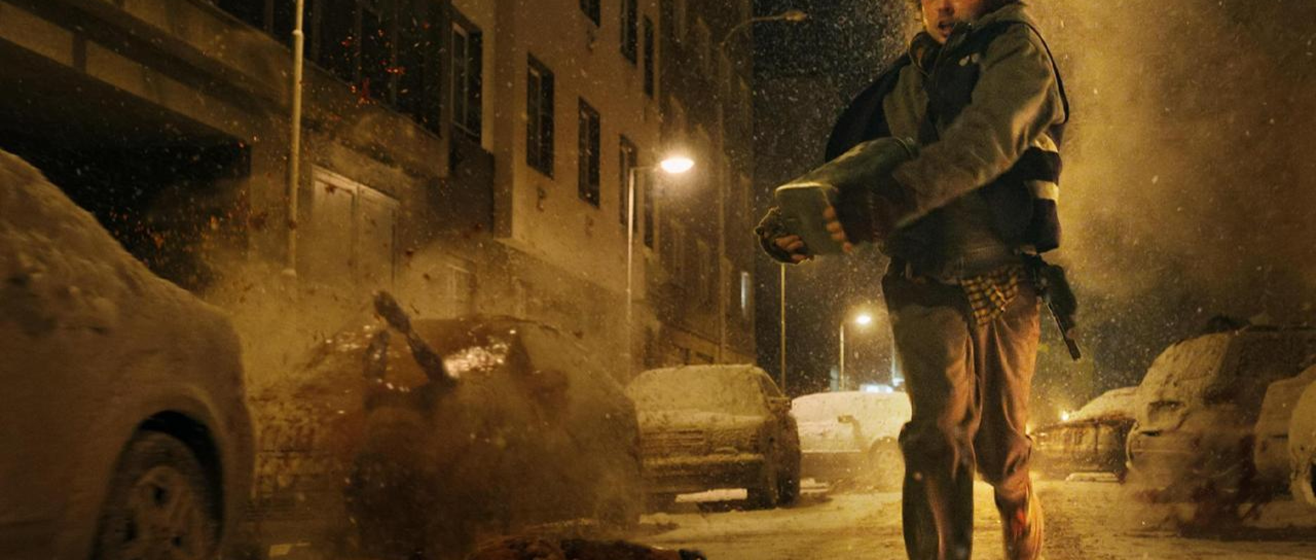 Resident Evil" б'є рекорди: новий фільм вражає касовими зборами $108 мільйонів за перший вікенд 3 Resident Evil" б'є рекорди: новий фільм вражає касовими зборами $108 мільйонів за перший вікенд 3