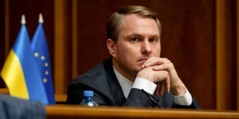 Змогли вивезти Кравченка: нардепка розкрила деталі «планованої операції» 10 Змогли вивезти Кравченка: нардепка розкрила деталі «планованої операції» 10