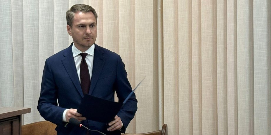 Кравченко залишив прокуратуру після тривалого перебування за кордоном 2 Кравченко залишив прокуратуру після тривалого перебування за кордоном 2