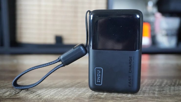 Ugreen, CUKTECH, INIU: портативні зарядки, що живлять усю вашу техніку 8 Ugreen, CUKTECH, INIU: портативні зарядки, що живлять усю вашу техніку 8