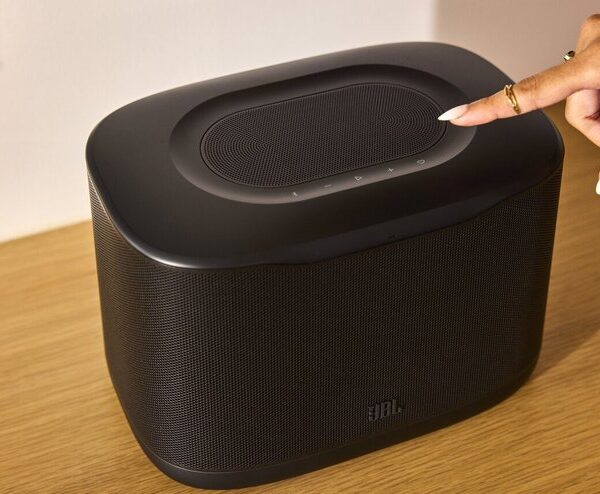 JBL презентувала універсальні Wi-Fi колонки: розкрито ціни та старт продажів