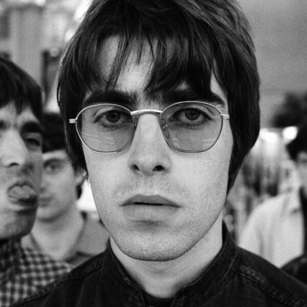 Відкрий музичну історію: невидані записи Oasis з’являться на аукціоні за £1,6 мільйона