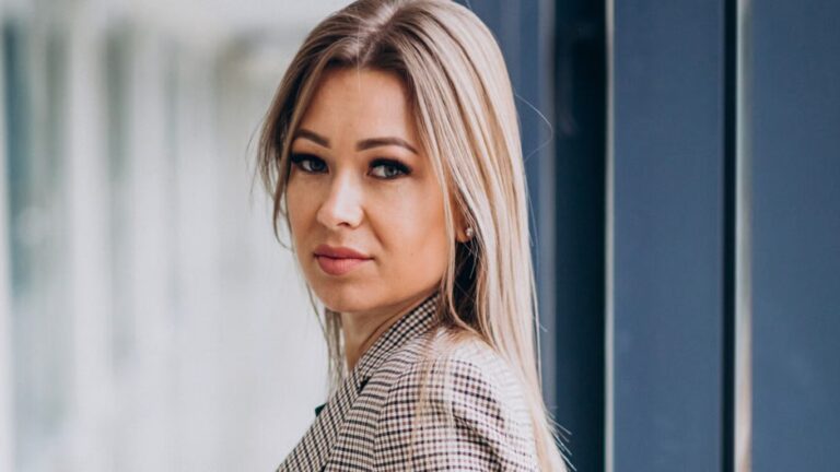 5 осінніх речей, що стануть основою вашого стилю: рекомендації експертки 33 5 осінніх речей, що стануть основою вашого стилю: рекомендації експертки 9