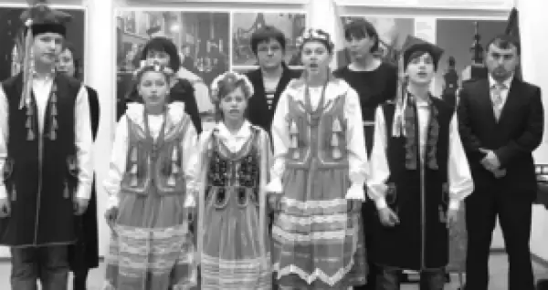 Фотовиставку відкрито: Погляньте на дивовижні роботи