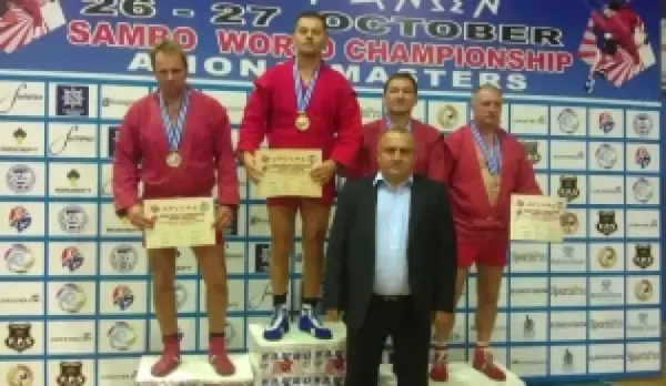 Сергій Лапшин здобув титул чемпіона світу з самбо серед майстрів!